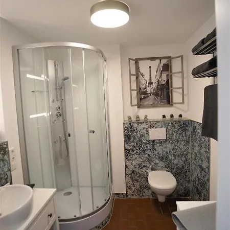 아파트 Mill Valley